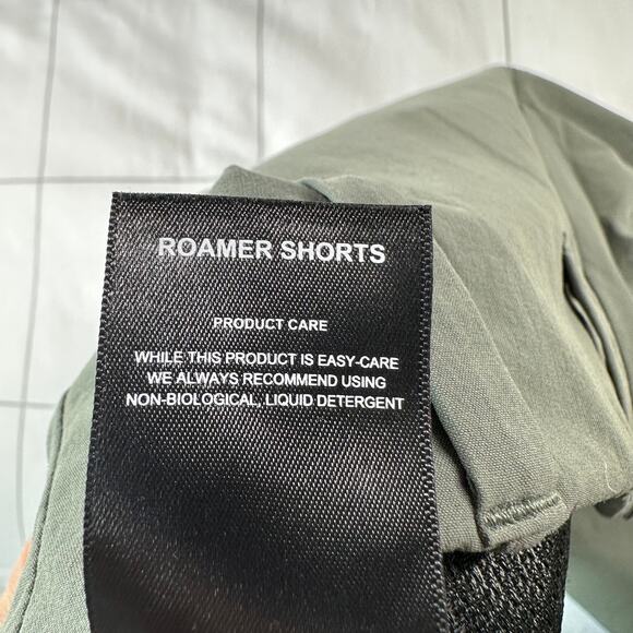 Rohan Shorts Womens 12 Green Sage Roamer Hiking Athletic Stretch Active Trail - Picture 5 of 10